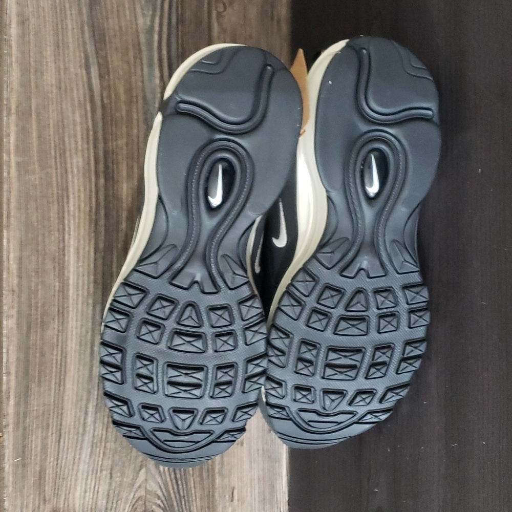 New Nike Air Max 97 Womens‎ Sneakers Size 8.5 Black Floral Casual Streetwear - Picture 8 of 9